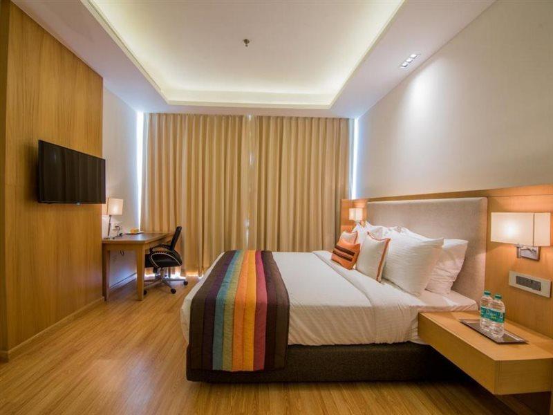 The Imperial Poonam Hotel Phagwāra Kültér fotó